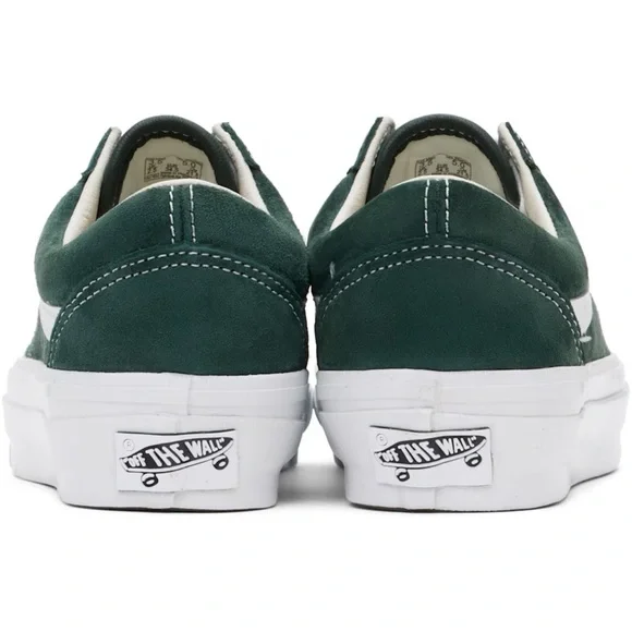 NWT Vans Women's Forest Green Suede Sneakers - Picture 4 of 16